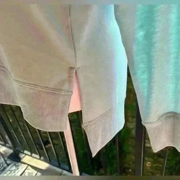 NWT-Ahead Ladies sweater-Size Medium-Light Blue - Picture 4 of 8